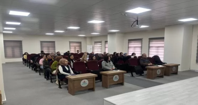 Nevşehir Belediyesi personeline ’resmi yazışma’ eğitimi