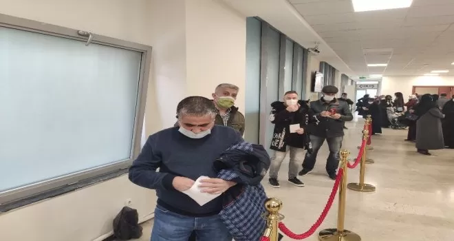 Nikahlar yeni kısıtlamalara göre kıyılmaya başlandı
