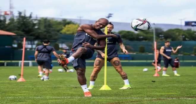 Nwakaeme Aytemiz Alanyaspor’u bekliyor