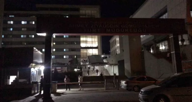 Öğrenci yurdunda “yan baktın“ kavgası: 1 yaralı
