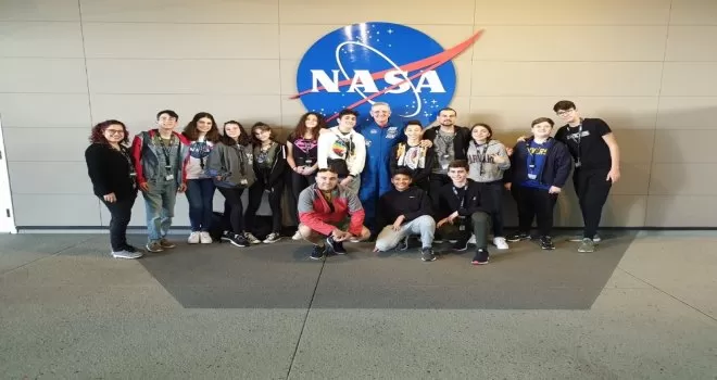 Öğrenciler NASA’yı ziyaret etti
