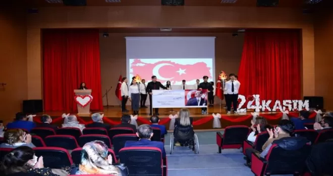 Öğretmen başkandan meslektaşları onuruna akşam yemeği
