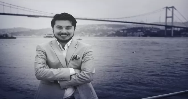 Oğuzhan Koçaklı: “Koronavirüs sanatçılara sahnede kaybettirdi, dijitalde kazandırdı“
