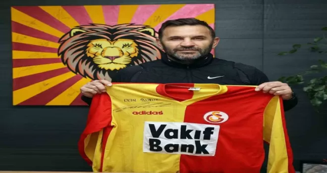 Okan Buruk: “Hepimiz bir olduğumuzda neler yapabileceğimizi ortaya koyuyoruz“
