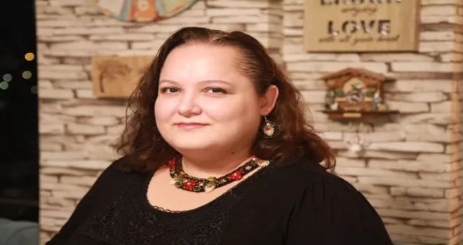 Önce Aile Derneği’nden “Yılın Rol Modeli Ödülü” sanatçı Eylem Erdem Uğurlu’ya