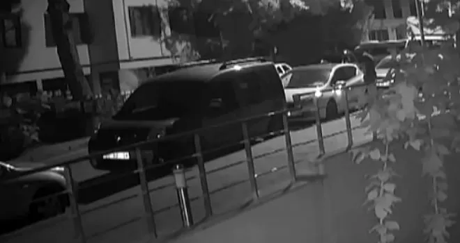 Önce anahtarını sonra otomobili böyle çaldılar
