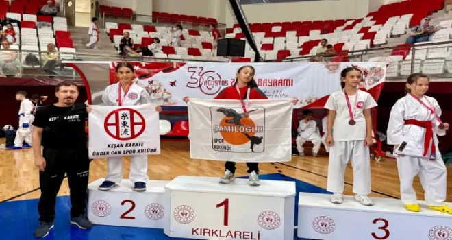 Önder Can Spor Kulübü’nden Kırklareli Karate İl Şampiyonası’nda 14 derece