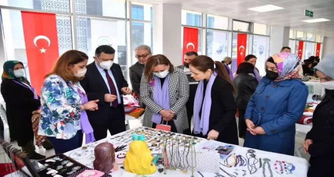 Ortahisar’da ’Kadın Emeği Çarşısı’ açıldı