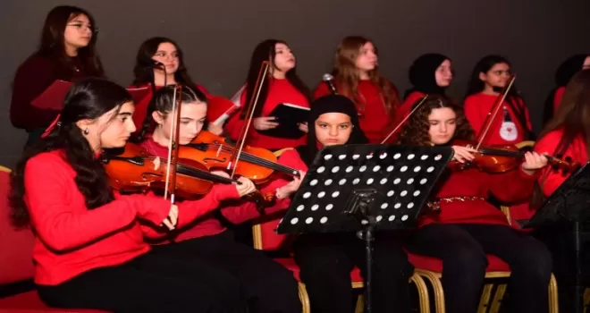Osmangazi’nin genç müzisyenlerinden Bursalılara müzik ziyafeti