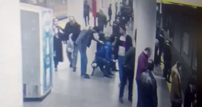 Otogar metro istasyonunda yaşanan dehşetin görüntüleri ortaya çıktı
