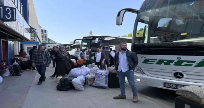 Otogarda bayram yoğunluğu
