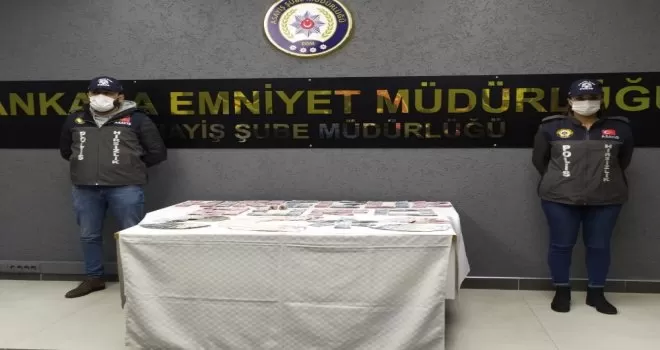 Otomobilin camını kırarak 300 bin TL çalan hırsız 24 saat geçmeden yakalandı
