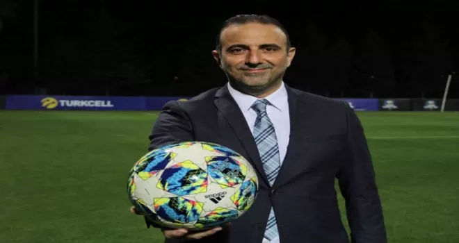Özbayraktar: "Kadın futbolunun gelişimine destek oluyoruz"
