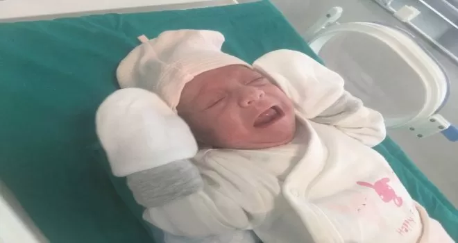 27 haftalık Asena bebeğin hayata tutunma mücadelesi