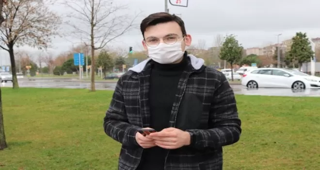  Anket yaptıklarını söyleyerek gençleri dolandırdılar