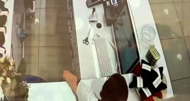 (Özel) Aynı mağazadan ikinci kez telefonlar çalındı
