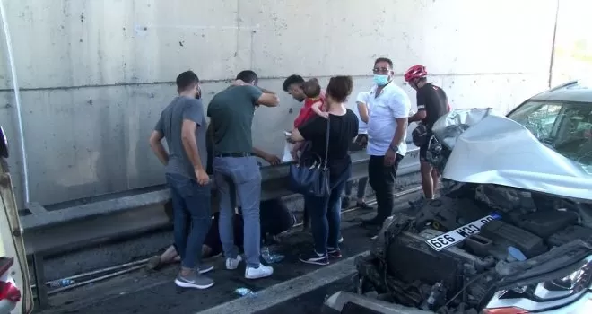 (Özel) Basın Ekspres yolunda dehşete düşüren kaza
