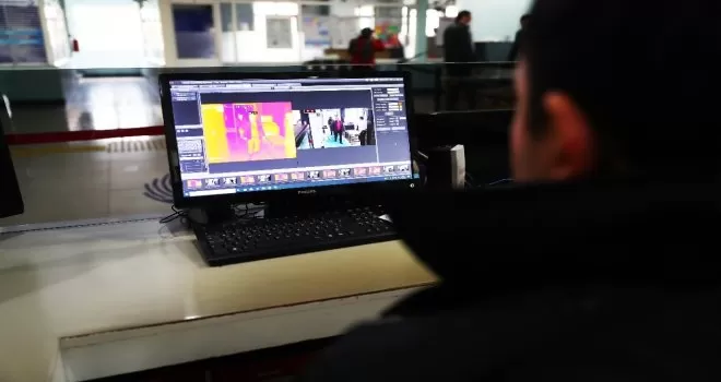  Belediye binası girişinde termal kameralı önlem