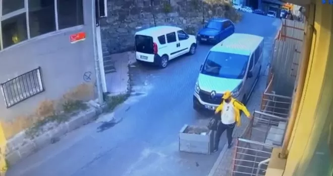  Böyle dolap görülmedi, duvara delik açıp 130 bin TL’lik saati çaldılar