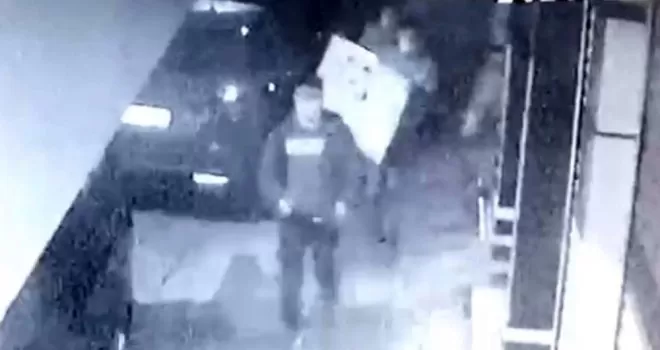 (Özel) Ev sahipleri uyurken evi soydular
