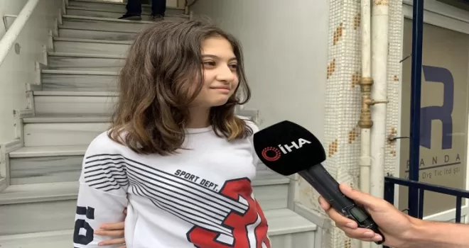 (Özel) Eyüpsultan’da köpek kız çocuğuna saldırdı

