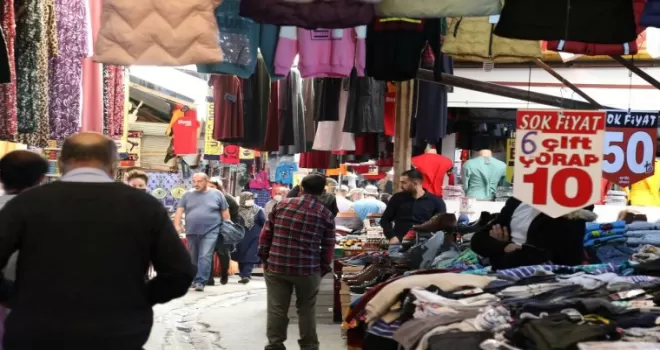 (Özel) Fiyat artışının uğramadığı alışveriş sokağı

