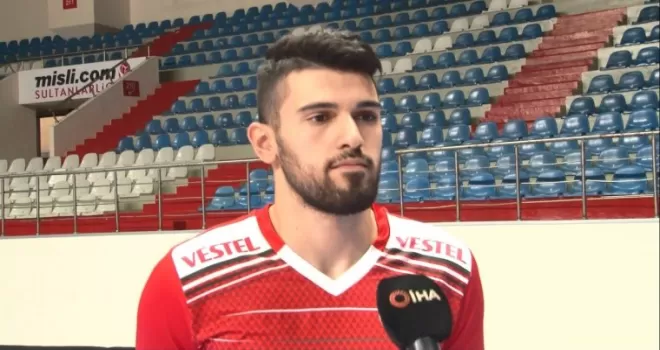 (Özel haber) Efe Bayram: "Bizi izleyenleri gururlandıracağız"
