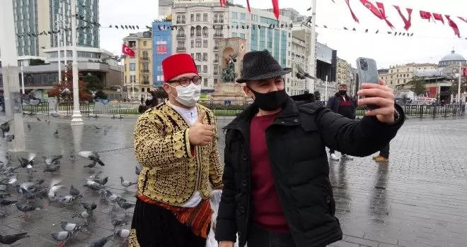 Güvercinlerin ağabeyi kısıtlama günlerinde kuşları unutmadı