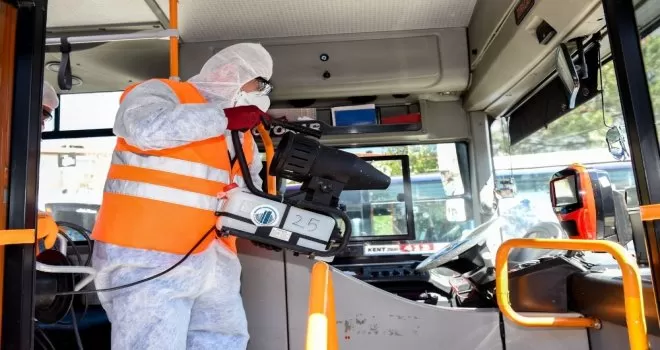 Özel halk otobüslerinde korona temizliği
