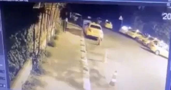 (Özel) İstanbul’da polis baskınında ilginç anlar
