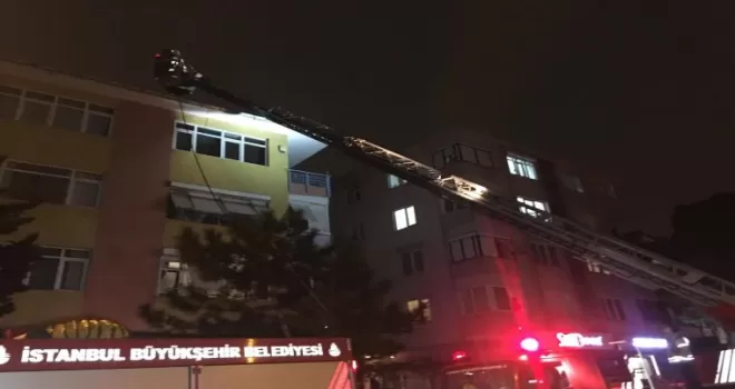 (Özel) Kadıköy’de korkutan yangın
