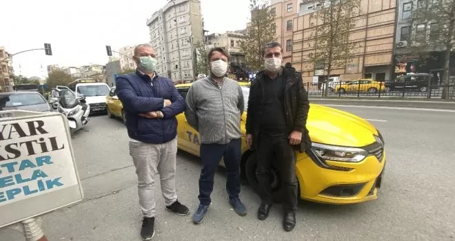 (Özel) Kadın müşterinin zor anlar yaşattığı taksici konuştu
