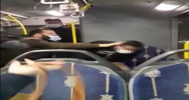 (Özel) Metrobüste genç kadına taciz iddiası
