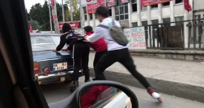  Patenli 3 gencin tehlikeli yolculuğu kamerada