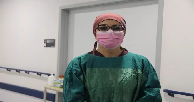 (ÖZEL) Prof. Dr. Tekin, Covid-19 hastası annelerin doğum sürecini anlattı
