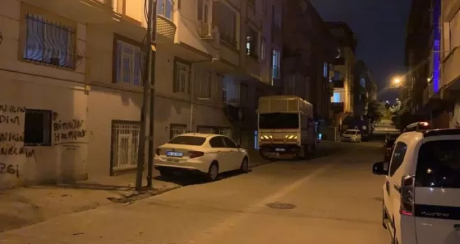 (Özel) Sokakta top oynayan çocuk dehşeti yaşadı
