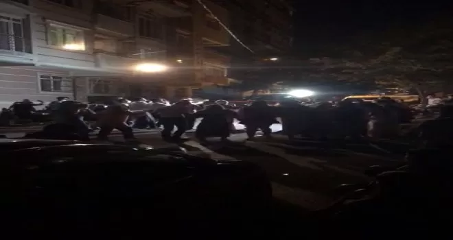 Sosyal mesafesiz düğünde müzisyenden ilginç sitem