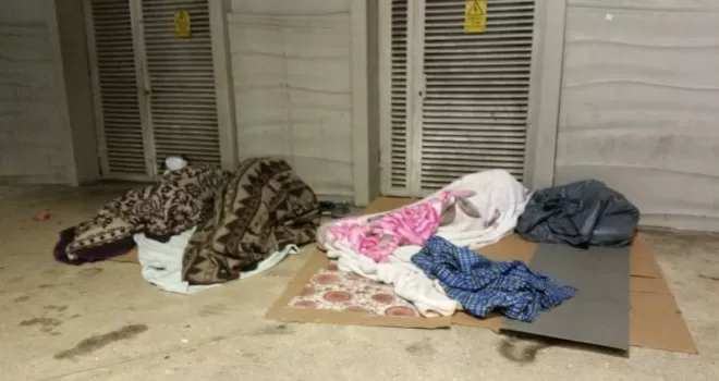 Taksim Tünel’de evsizlerin görüntüsü yürek burktu