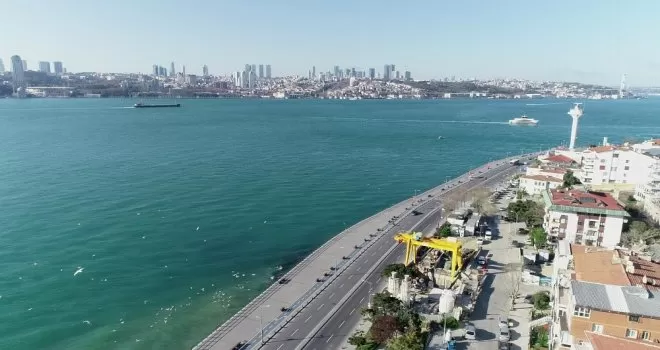  Turkuaz rengine bürünen İstanbul Boğazı havadan görüntülendi