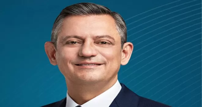 Özgür Özel’den Aziz Yıldırım’a tebrik mesajı