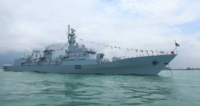 Pakistan firkateyni PNS Zulfiqar, Aksaz Deniz Üssü’nde
