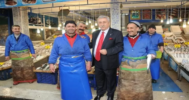 Palandöken: “Balıkçı esnafımız1 Eylül için gün sayıyor”
