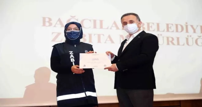 Pandemi savaşçılarına teşekkür plaketi
