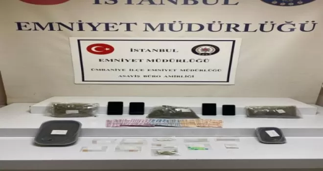 Pansiyon odasında uyuşturucu madde ticareti yapan 2 kişi yakalandı
