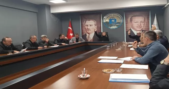 Pazaryeri Meclisi’nde ittifak çatlağı!