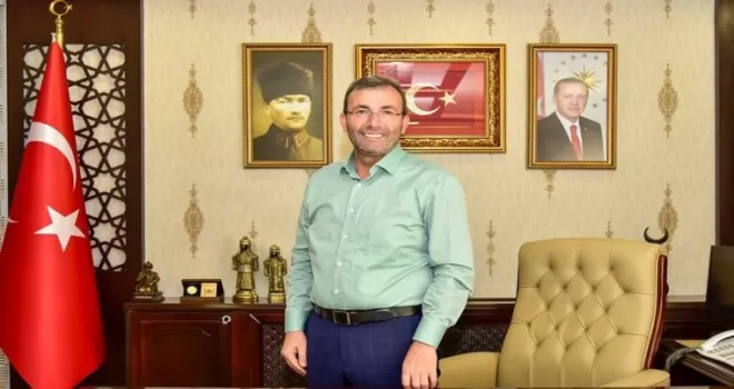 Pendik Belediyesinden yeni üniversitelilere 750 TL destek
