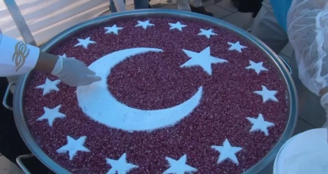 Pendik’te 5 bin kişiye aşure dağıtıldı
