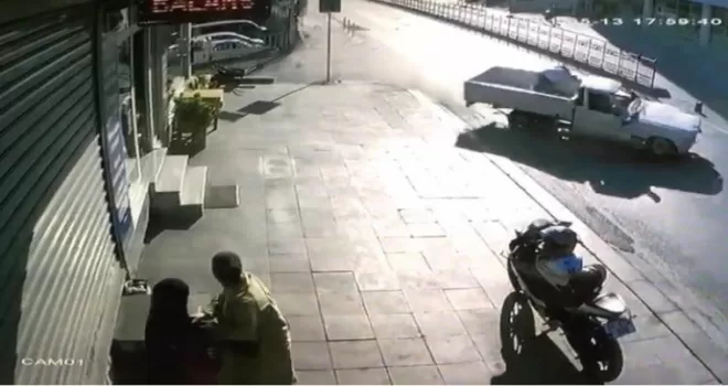Pendik’te bayram günü 4 kişilik aileye dehşeti yaşatan kaza kamerada
