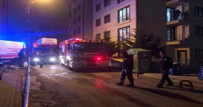 Pendik’te evini yakmaya çalışan şahıs mahalleliye korku dolu anlar yaşattı

