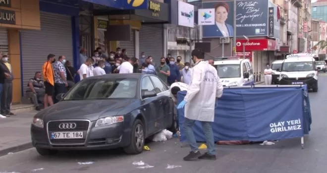Pendik’te motosiklet sürücüsünün çarptığı kadın hayatını kaybetti
